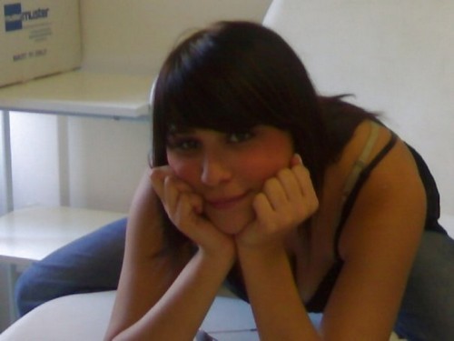 sexe de femmes mature tres poilue en gros plan